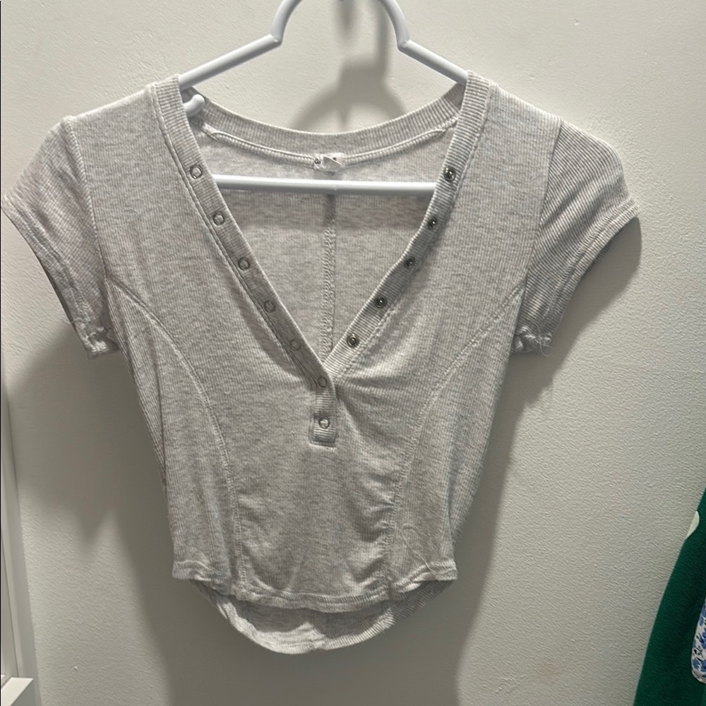 Gray Ribbed Women's Top